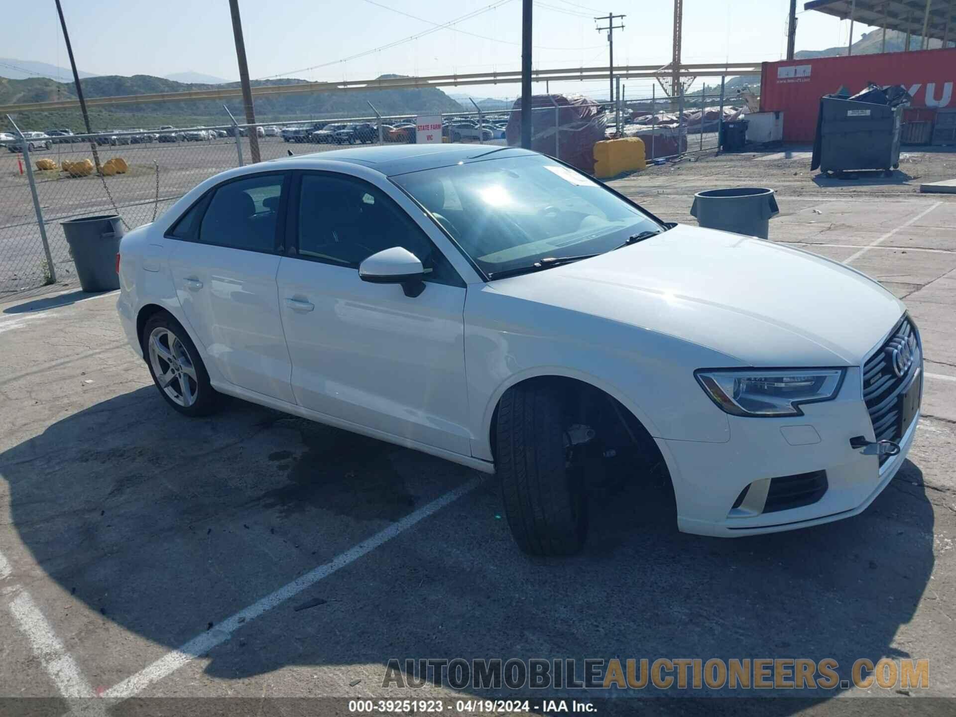 WAUBEGFF1K1018225 AUDI A3 2019