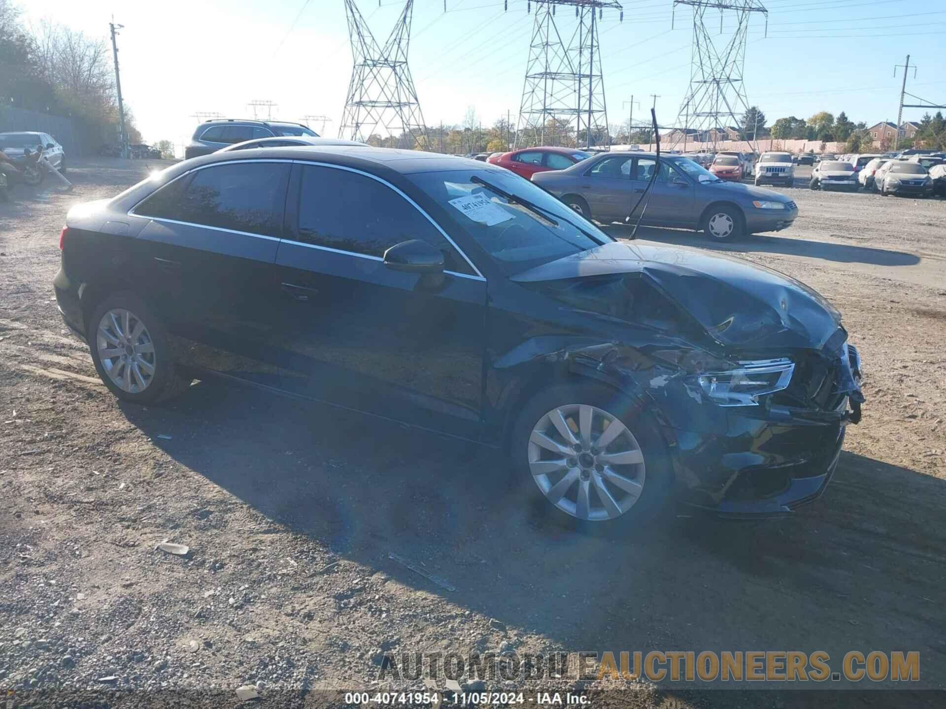 WAUBEGFF6KA080901 AUDI A3 2019