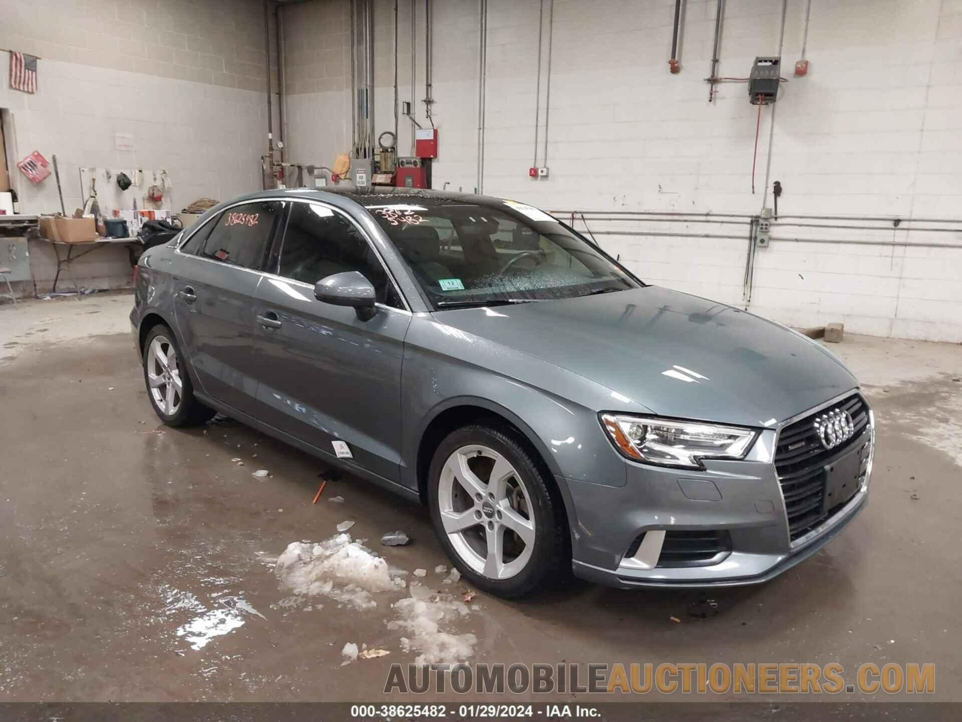 WAUBEGFF8K1018710 AUDI A3 2019