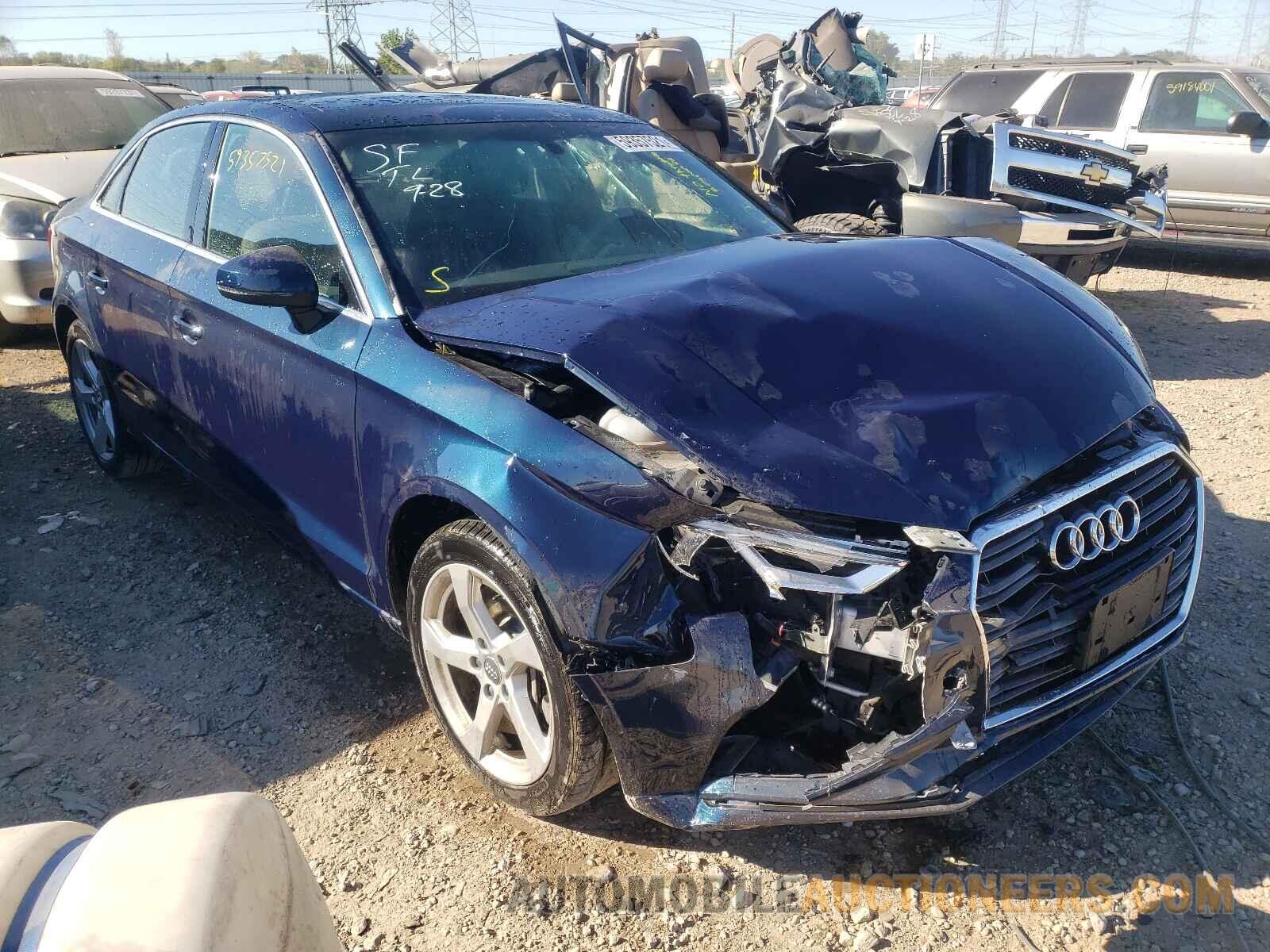 WAUBEGFF9K1018778 AUDI A3 2019