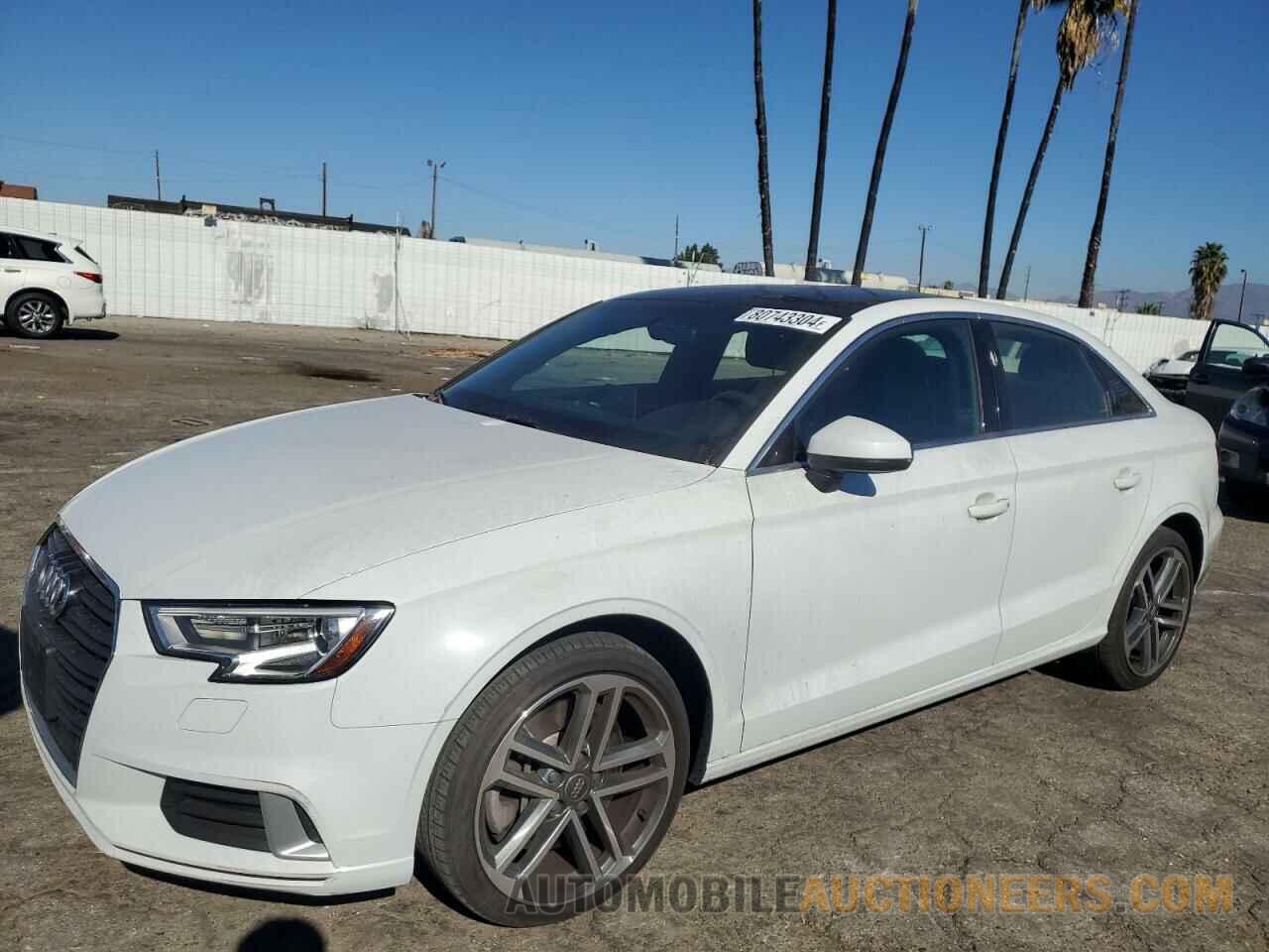 WAUBEGFFXKA096468 AUDI A3 2019