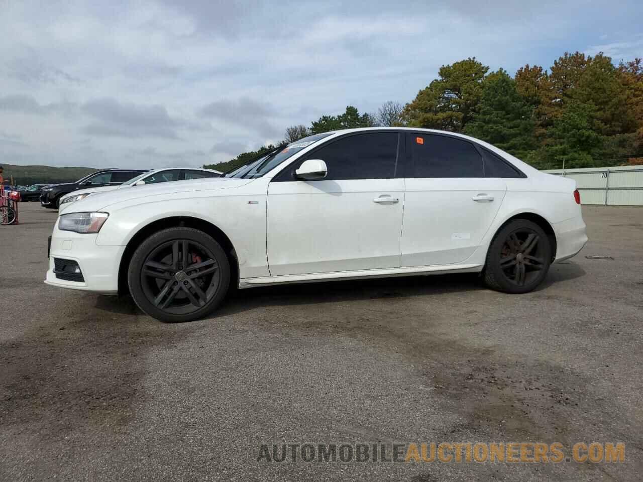 WAUBFAFL0GN015056 AUDI A4 2016