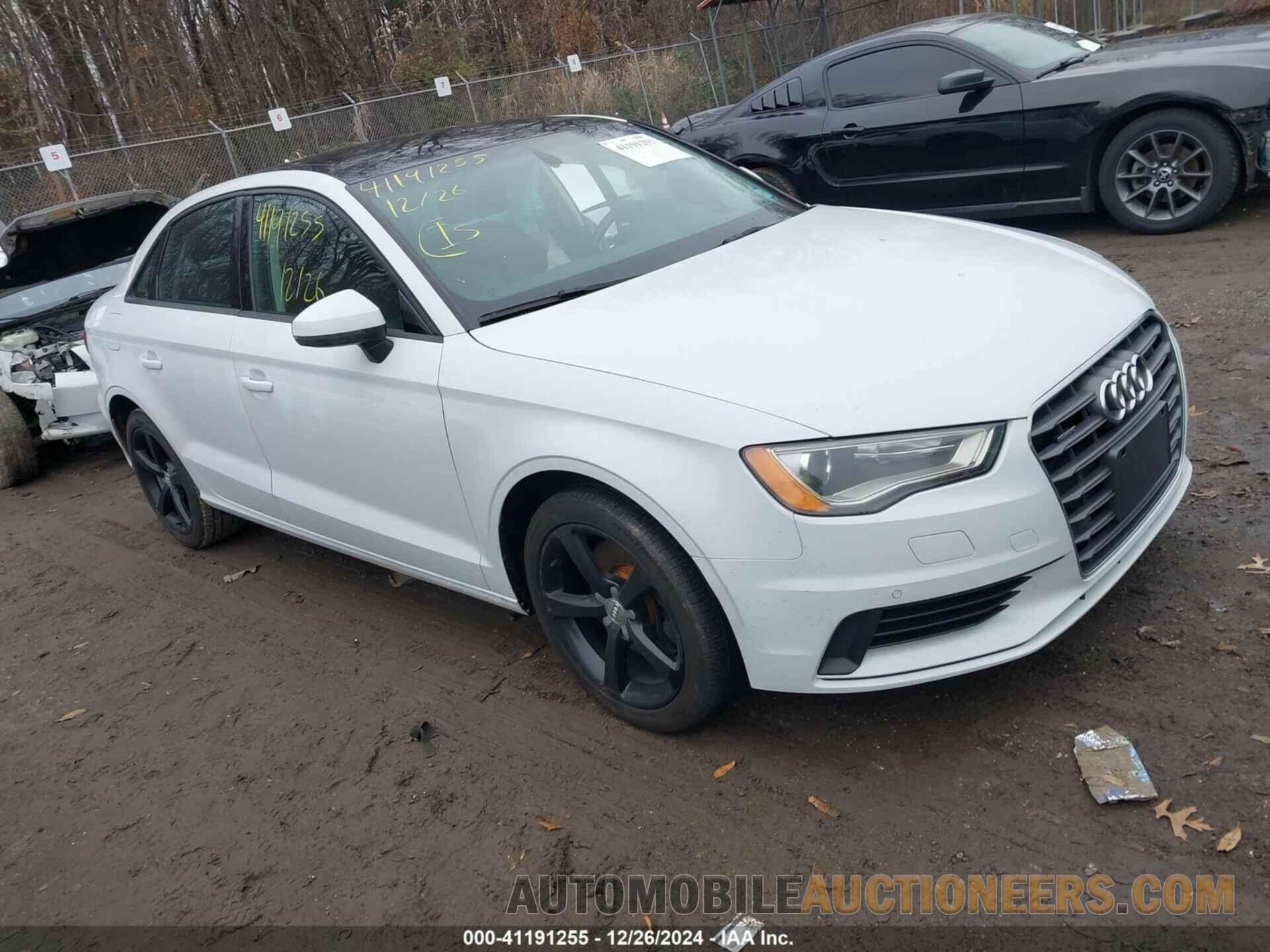 WAUBFGFF0F1116942 AUDI A3 2015