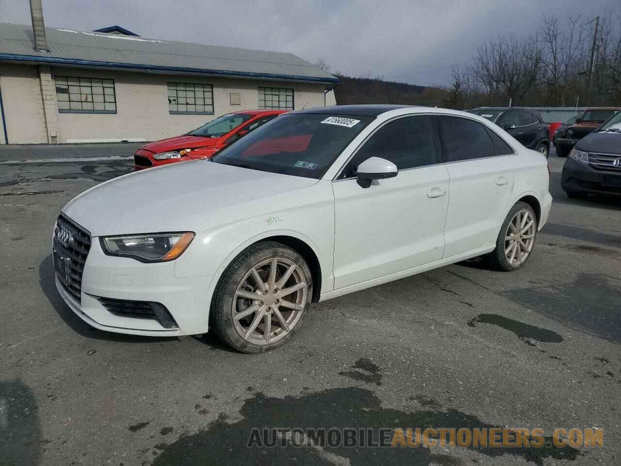 WAUBFGFF1F1035853 AUDI A3 2015