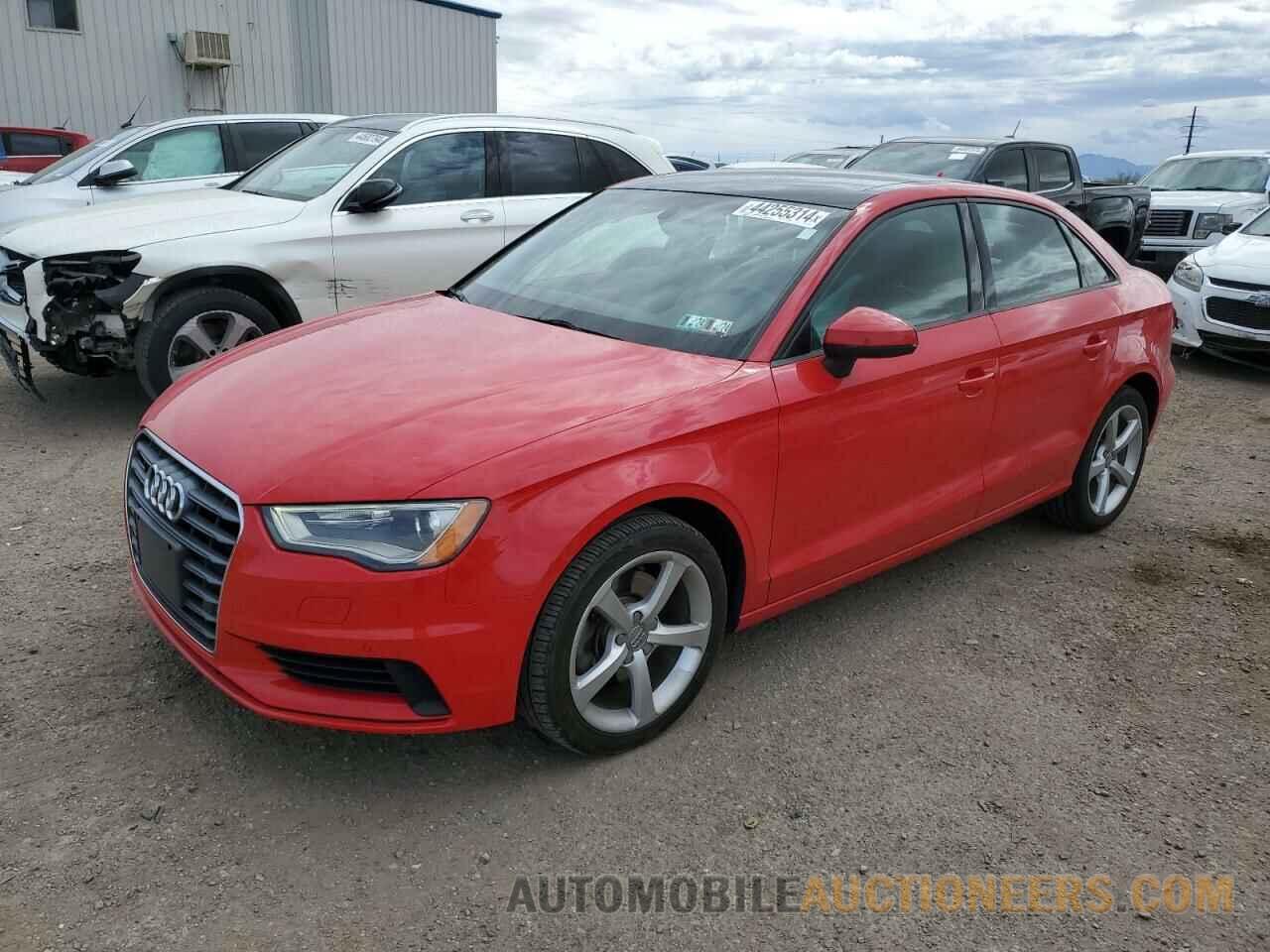 WAUBFGFF1F1103276 AUDI A3 2015