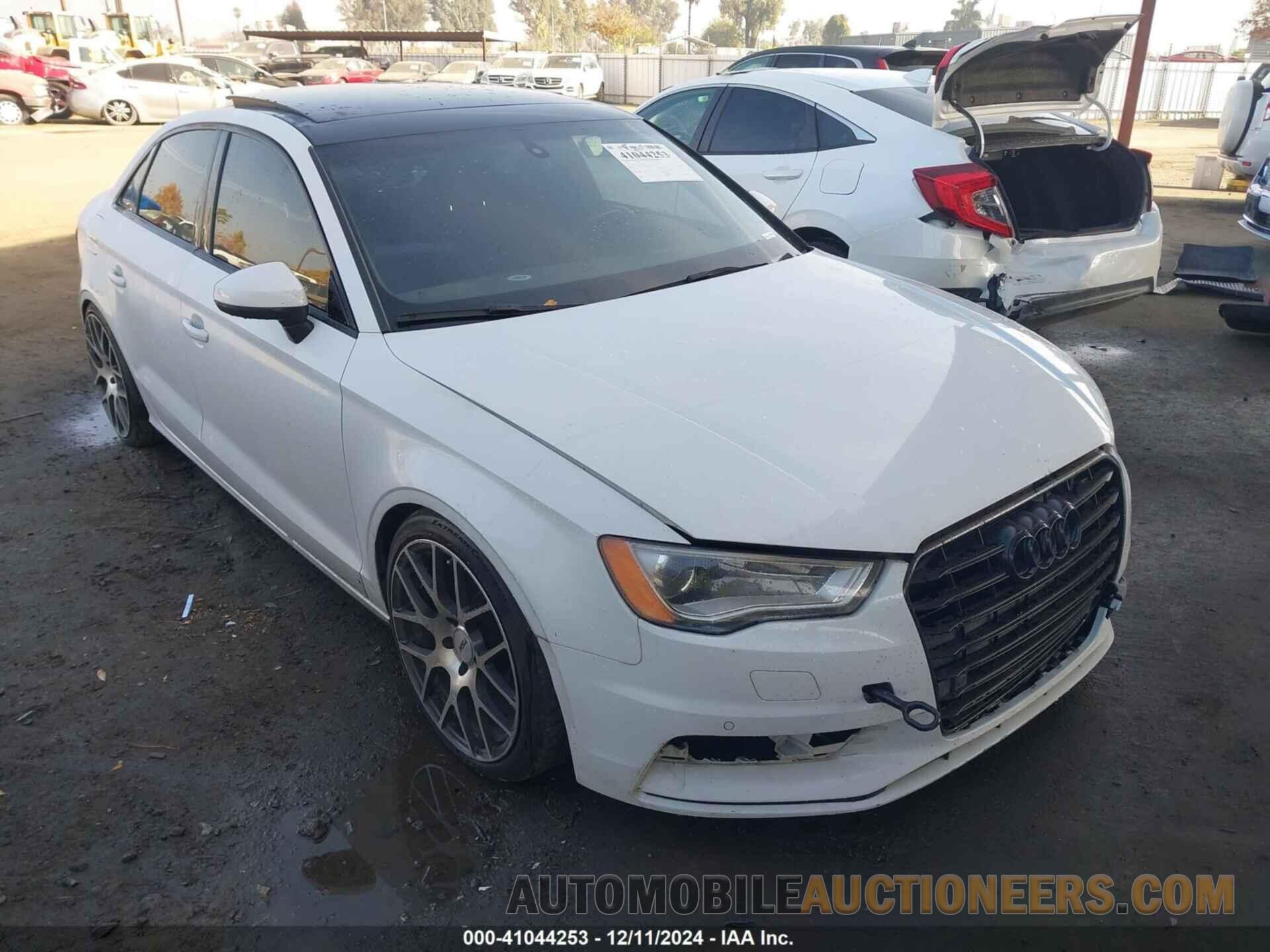 WAUBFGFF1F1114617 AUDI A3 2015