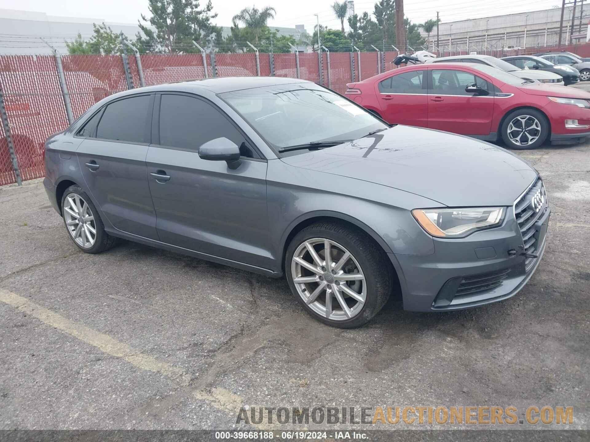 WAUBFGFF2F1137047 AUDI A3 2015