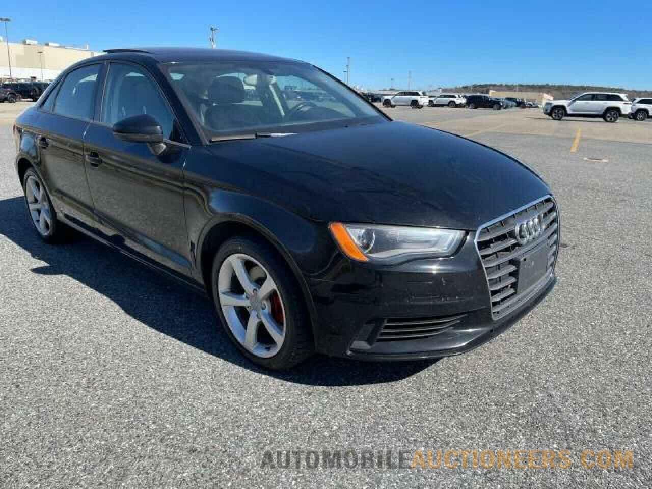 WAUBFGFF3F1064285 AUDI A3 2015