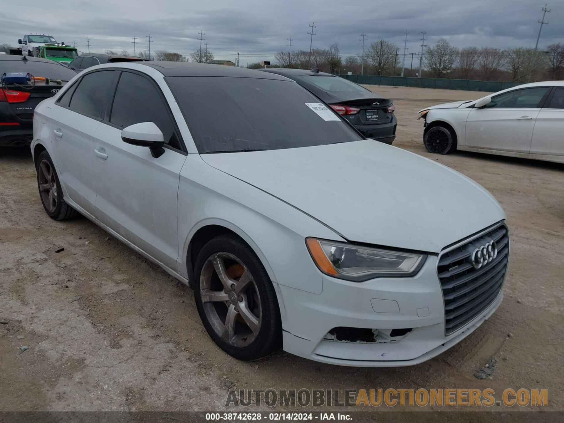 WAUBFGFF4F1001860 AUDI A3 2015