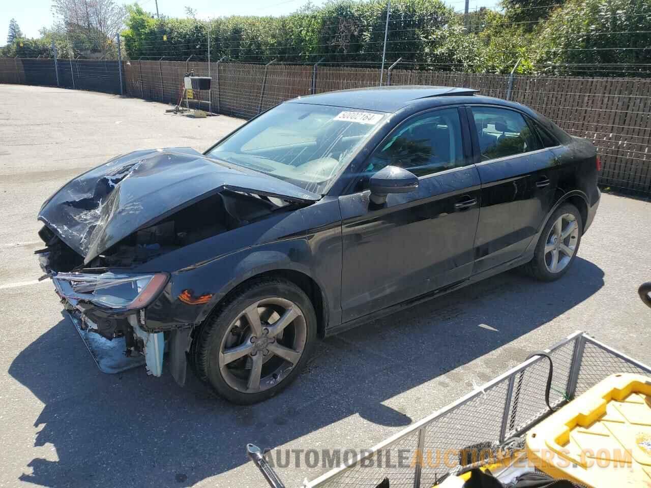 WAUBFGFF4F1048015 AUDI A3 2015