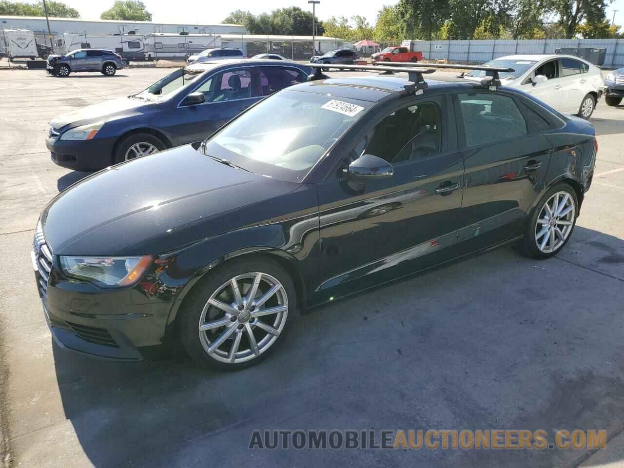 WAUBFGFF4F1058091 AUDI A3 2015