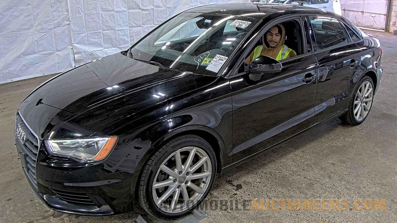 WAUBFGFF5F1042756 Audi A3 2015