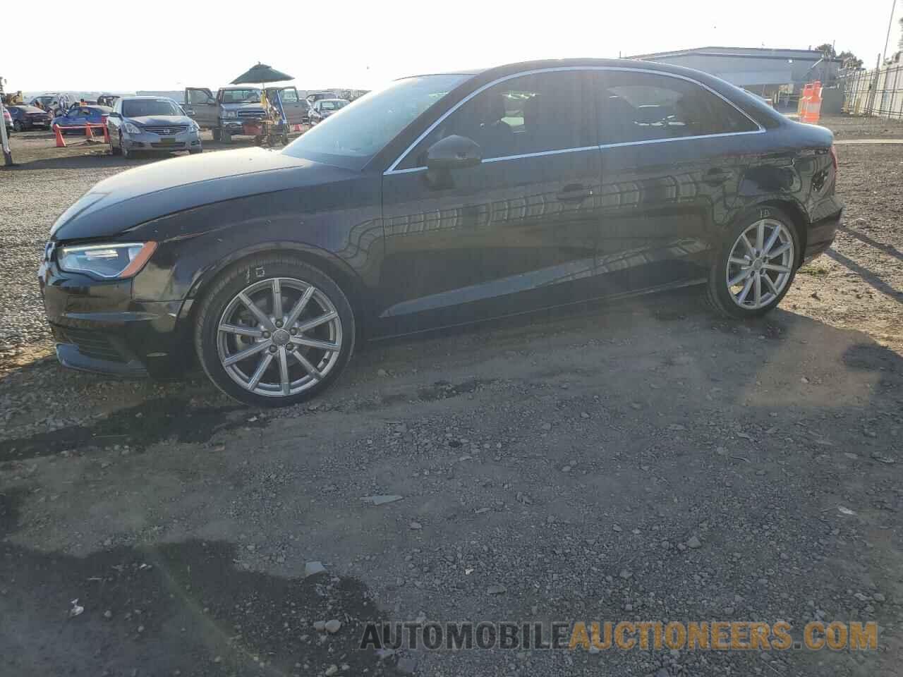 WAUBFGFF6F1138234 AUDI A3 2015