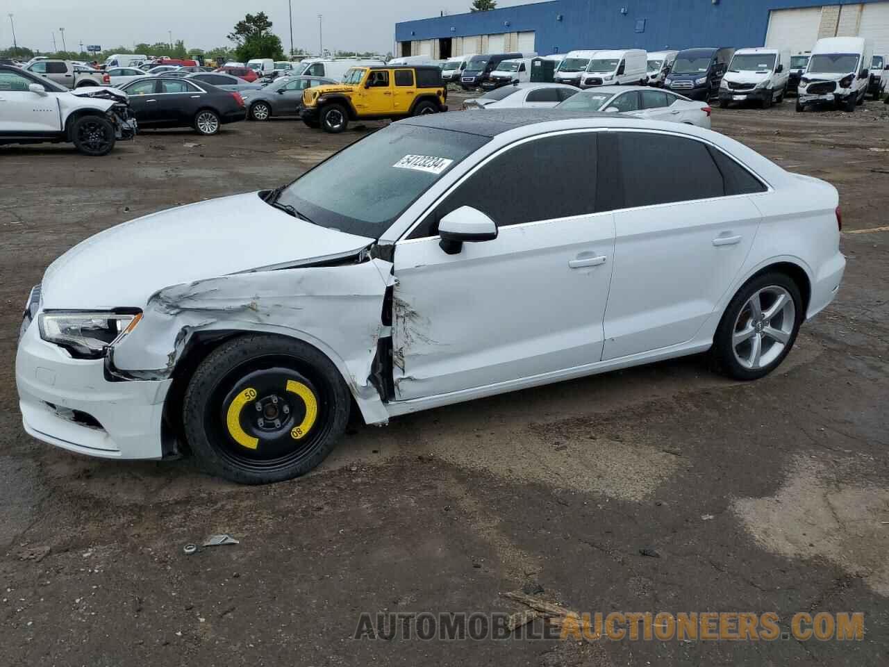 WAUBFGFF9F1095010 AUDI A3 2015