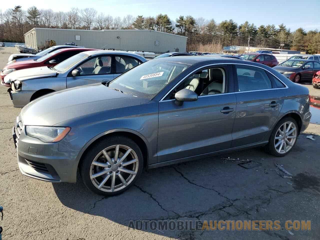 WAUBFGFF9F1097470 AUDI A3 2015