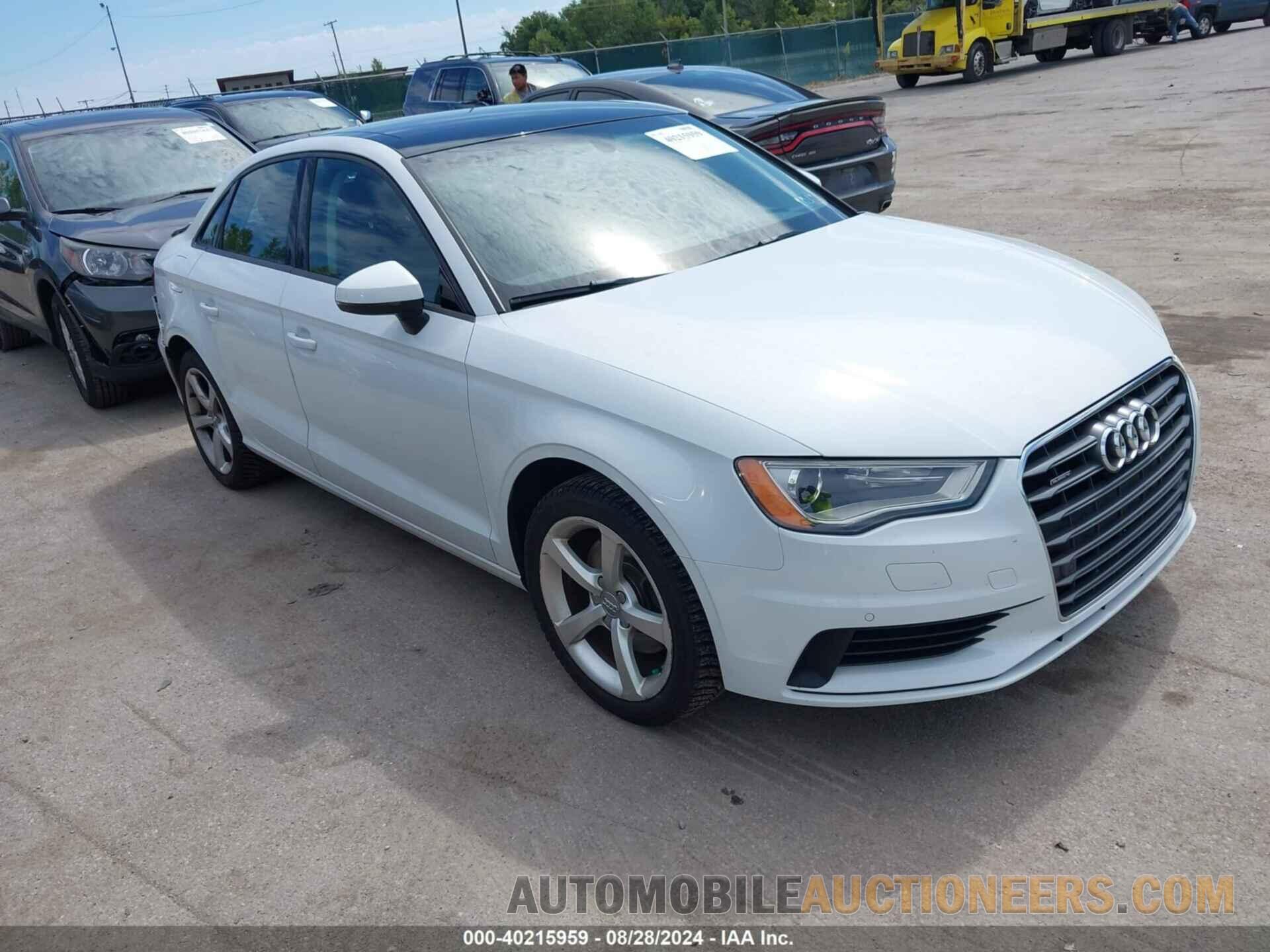 WAUBFGFF9F1141581 AUDI A3 2015