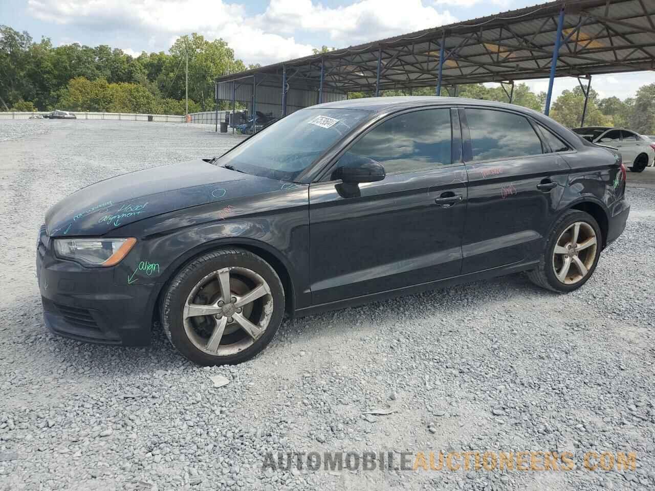 WAUBFGFFXF1005704 AUDI A3 2015