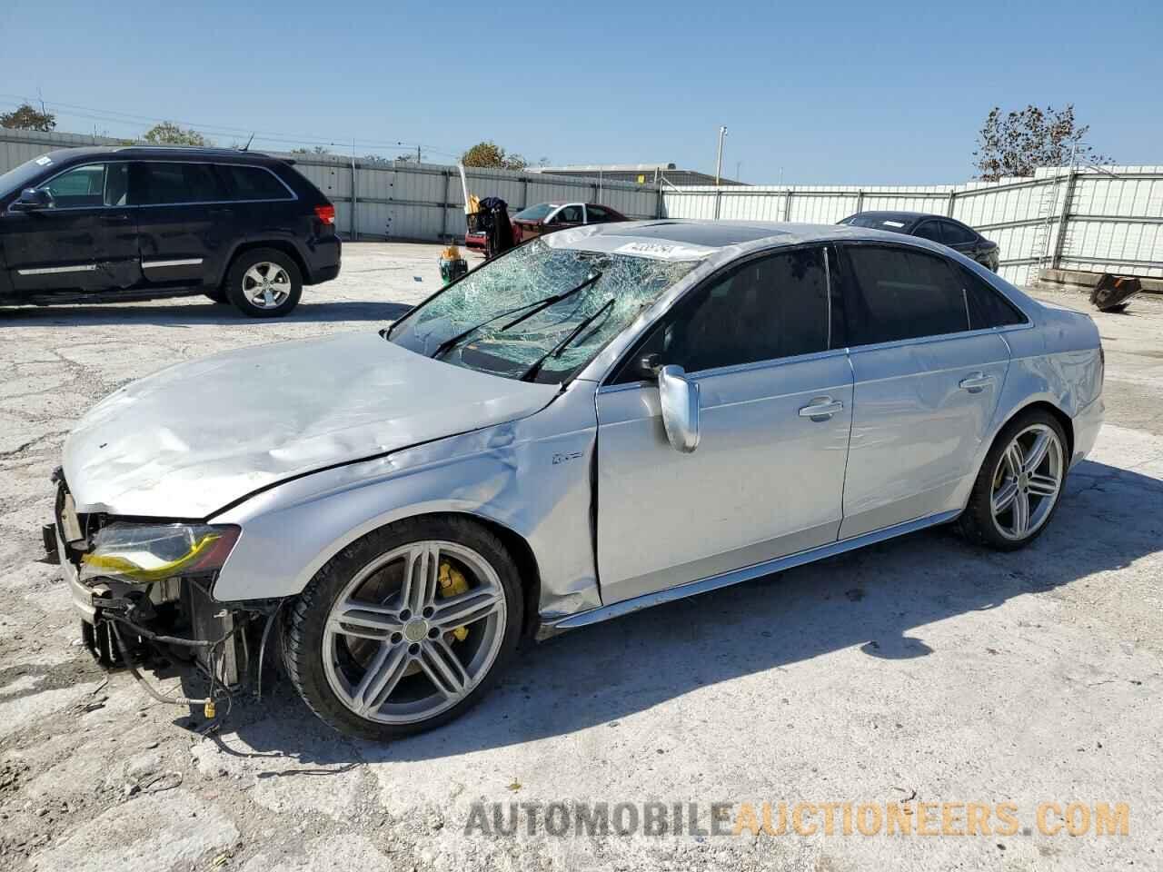 WAUBGAFL1BA105099 AUDI S4-RS4 2011