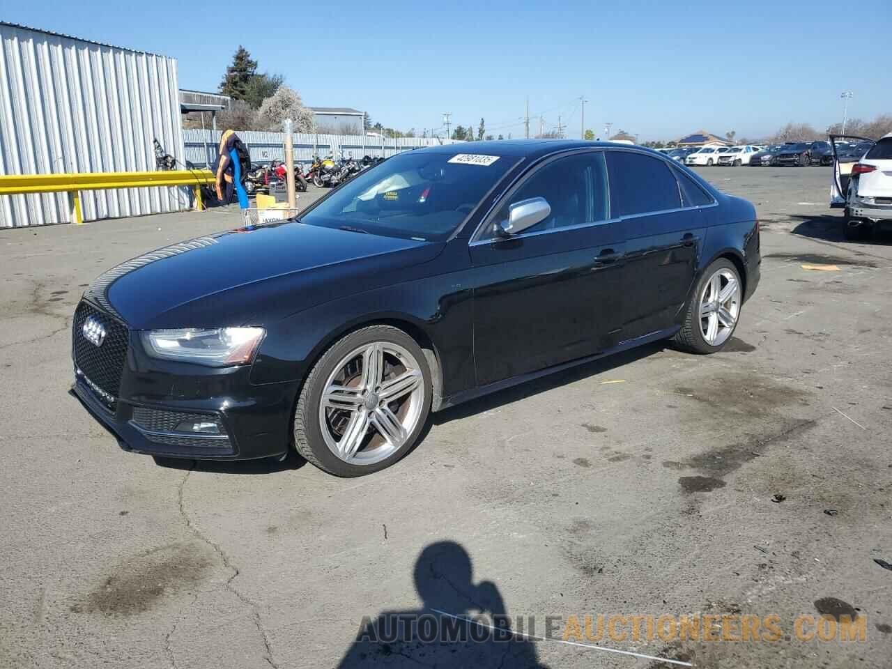 WAUBGAFL8FA004955 AUDI S4-RS4 2015