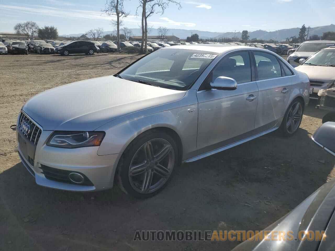 WAUBGAFL9CA111931 AUDI S4-RS4 2012