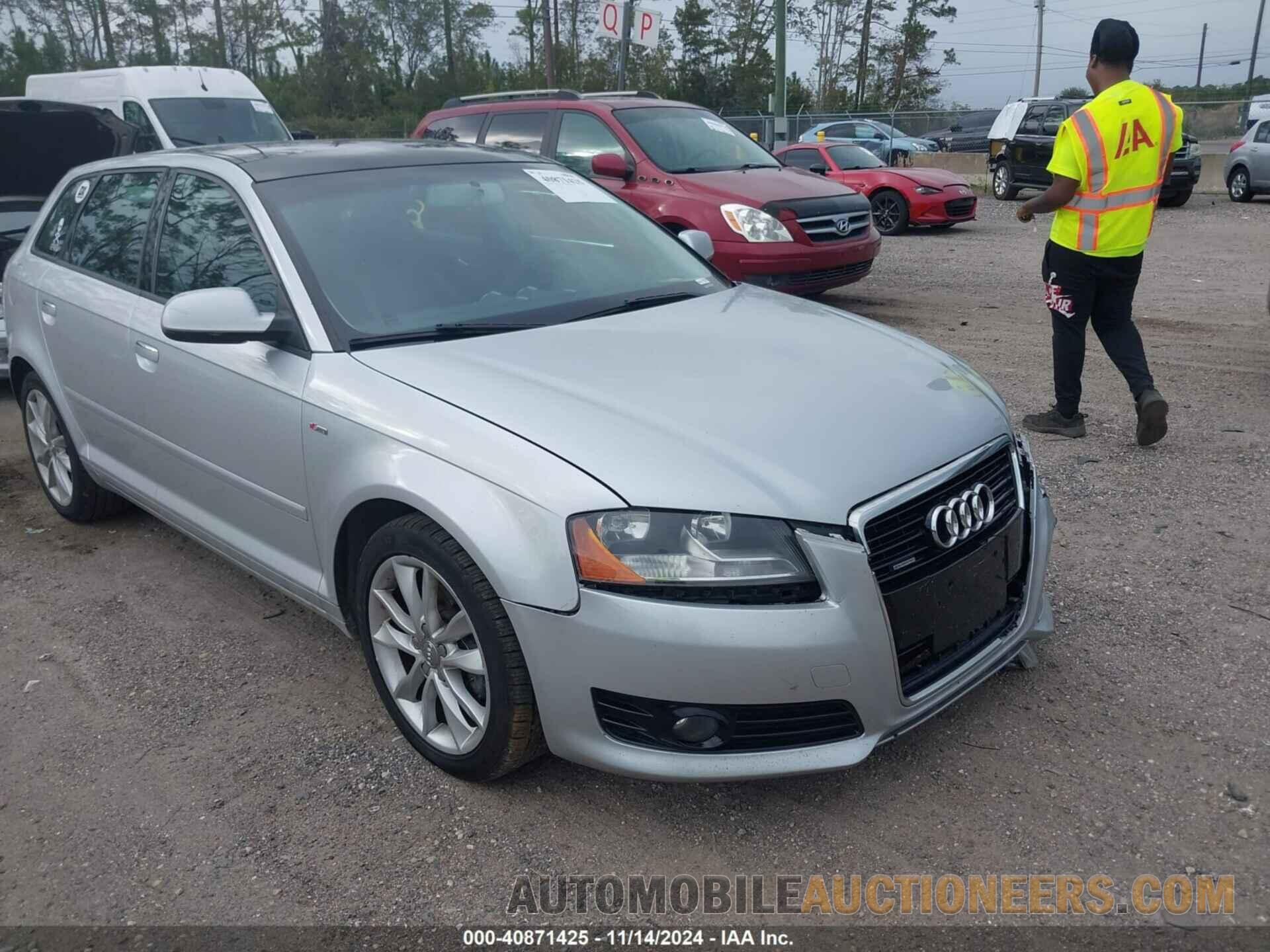 WAUBJAFM1DA022592 AUDI A3 2013