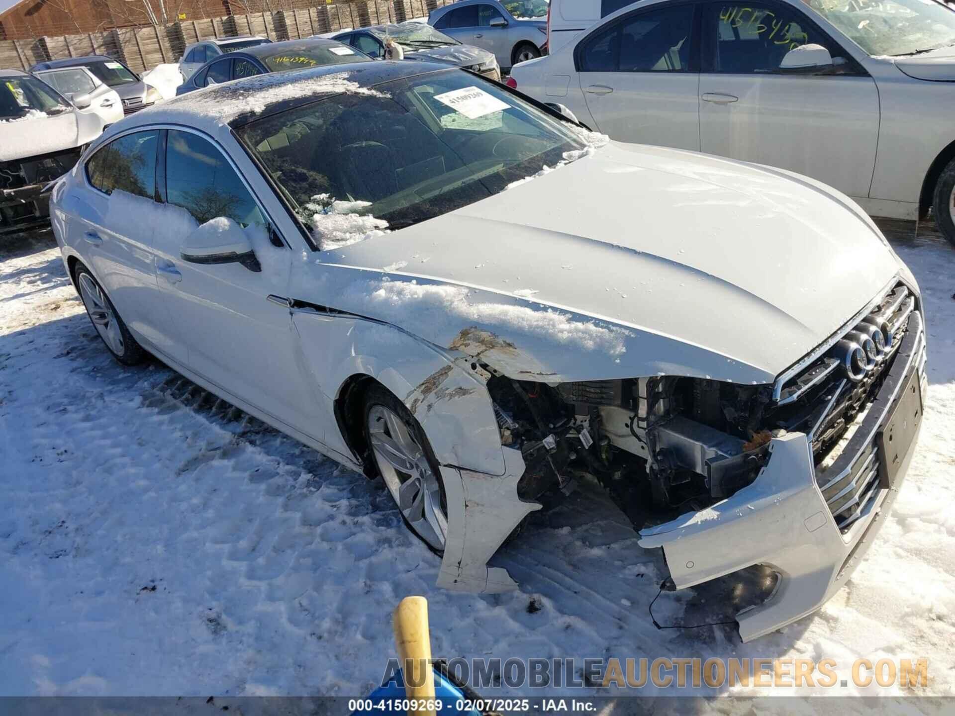 WAUBNCF50KA079131 AUDI A5 2019