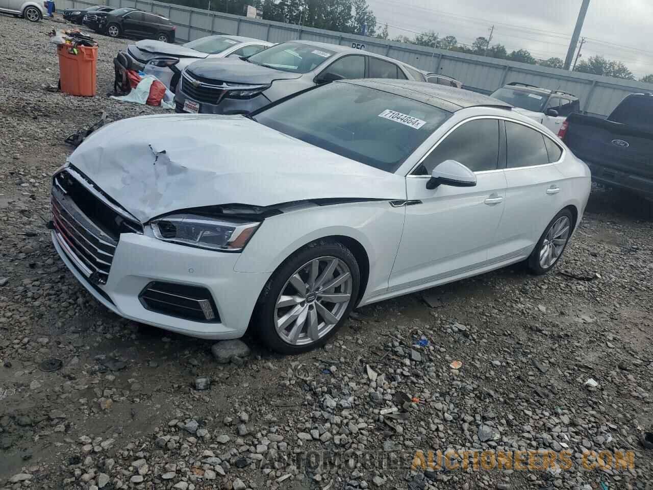 WAUBNCF51JA050090 AUDI A5 2018