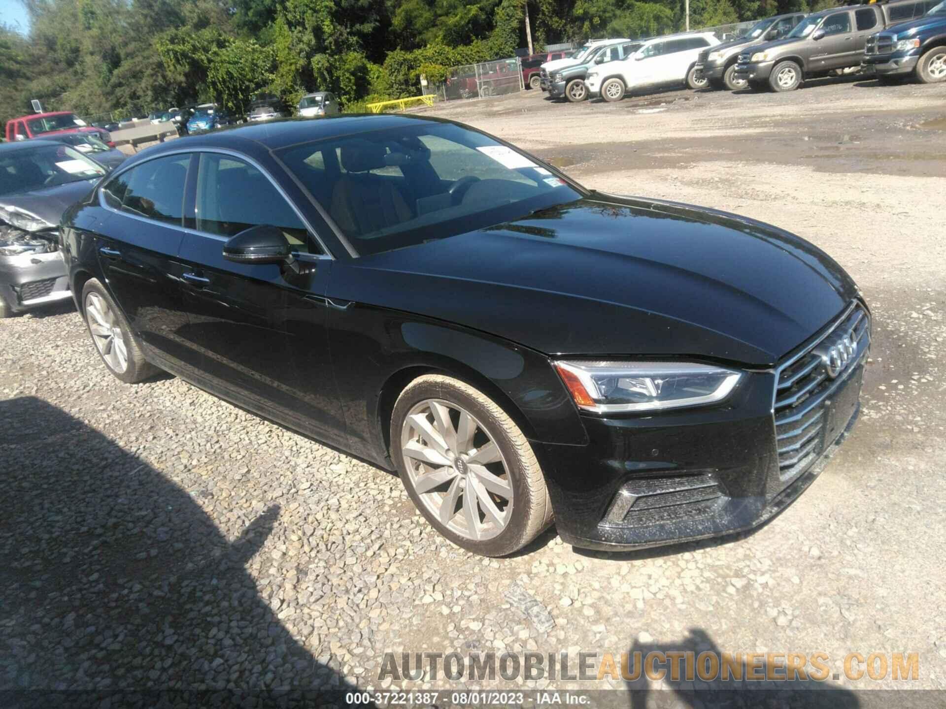 WAUBNCF51JA078553 AUDI A5 2018