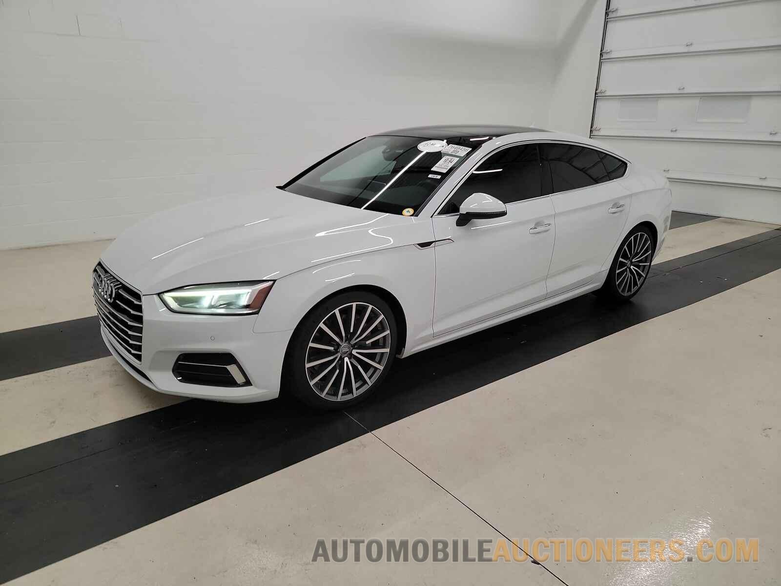 WAUBNCF52JA052611 Audi A5 Sportback 2018