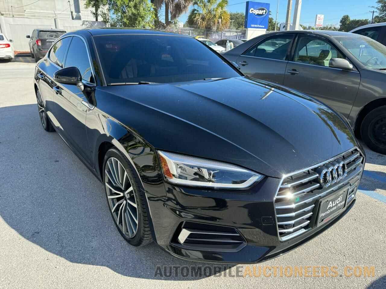 WAUBNCF53KA015715 AUDI A5 2019