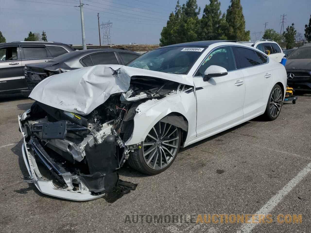 WAUBNCF55JA060797 AUDI A5 2018