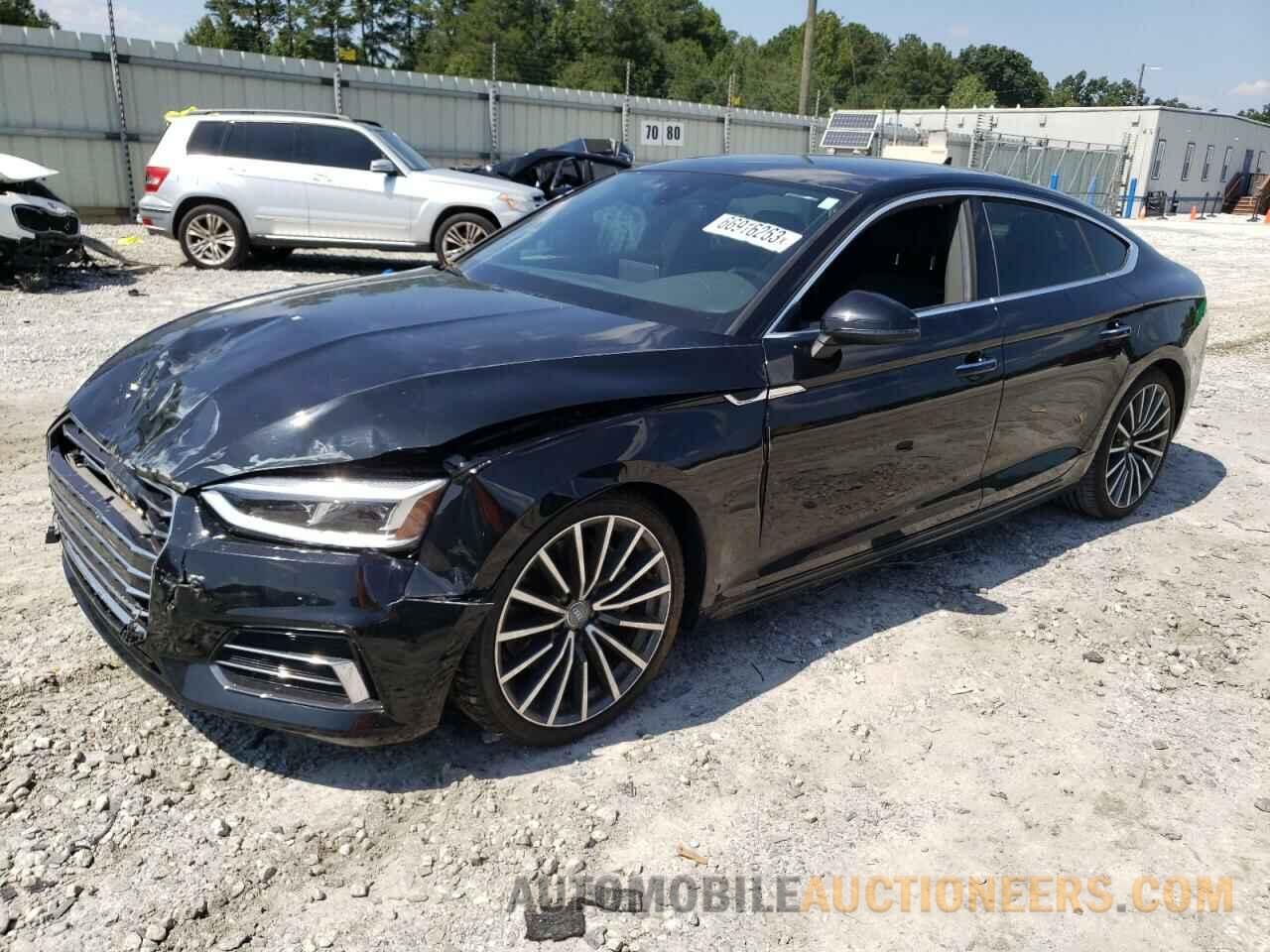 WAUBNCF59KA052770 AUDI A5 2019