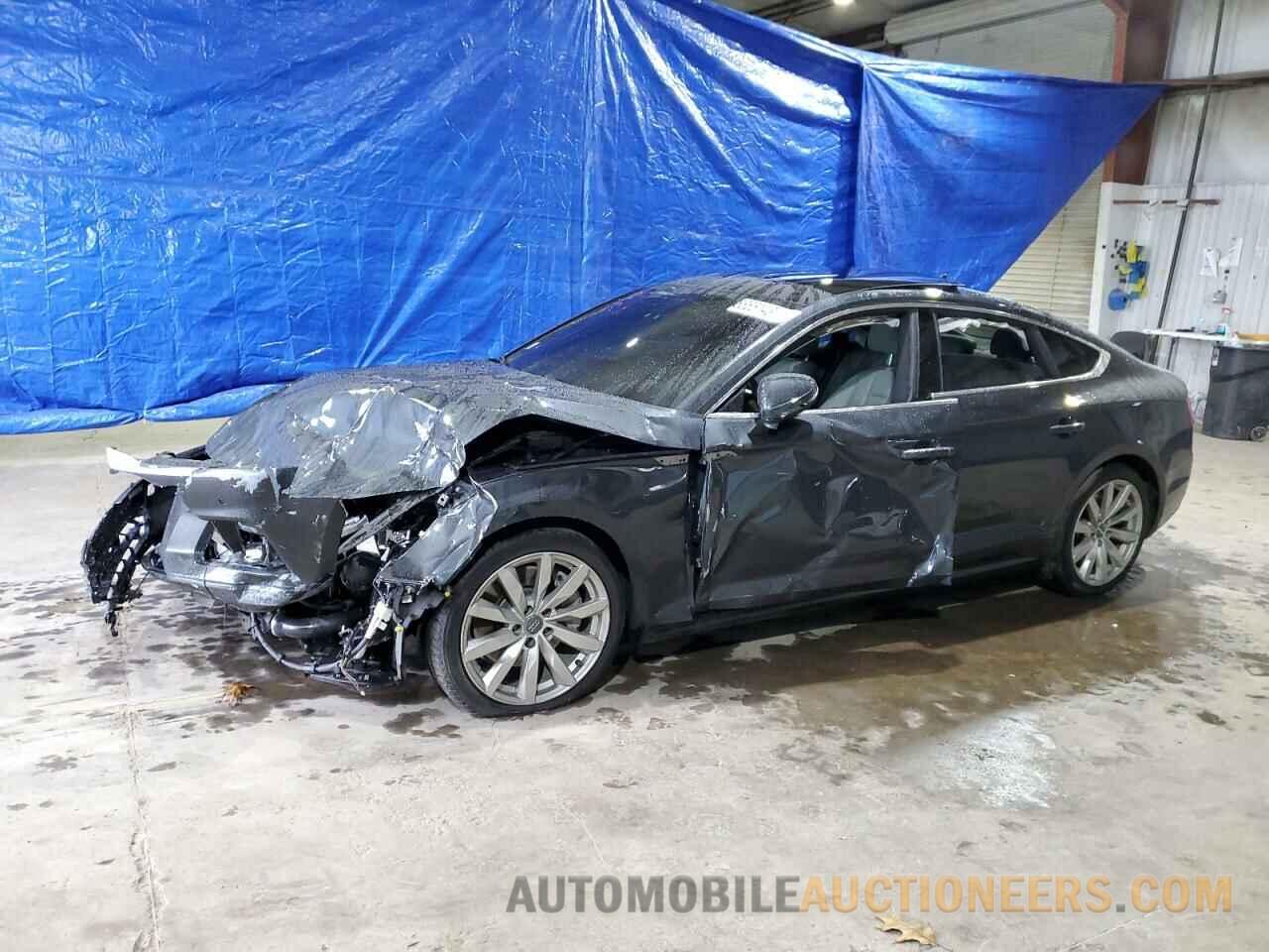 WAUBNCF5XJA011336 AUDI A5 2018