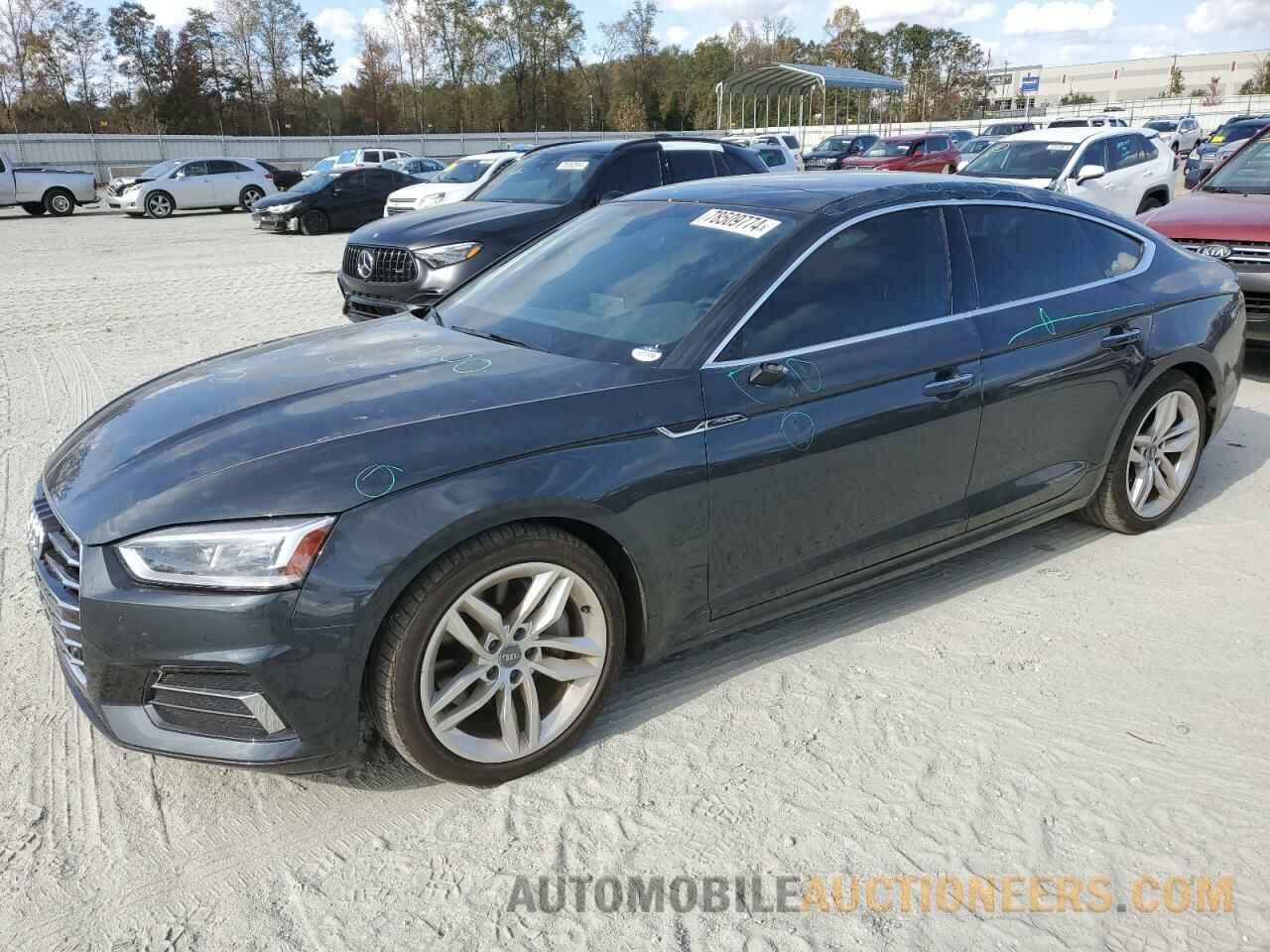 WAUBNCF5XKA044614 AUDI A5 2019