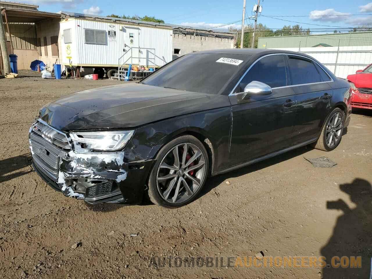 WAUC4BF47JA001405 AUDI S4-RS4 2018