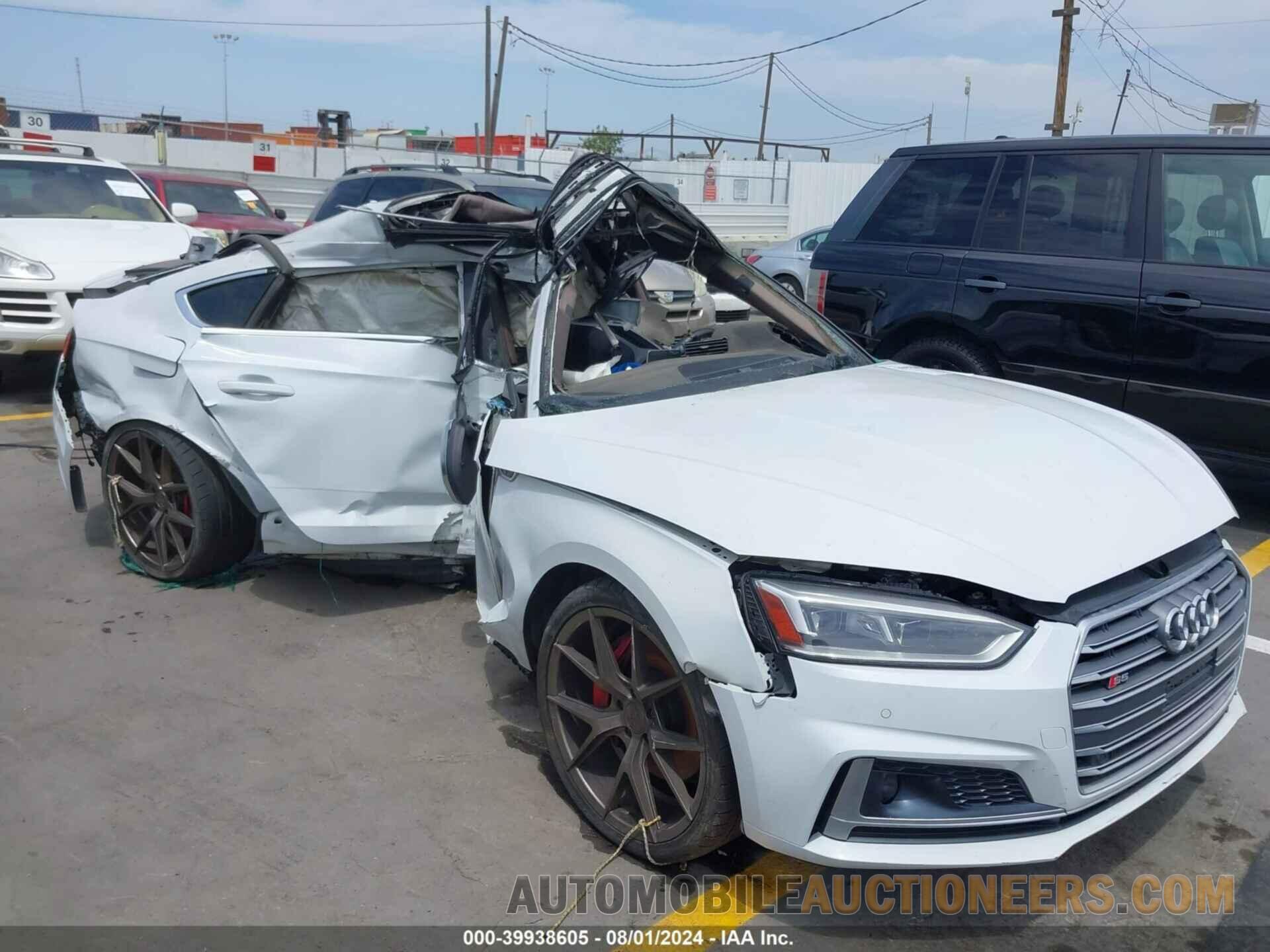 WAUC4CF50JA010879 AUDI S5 2018