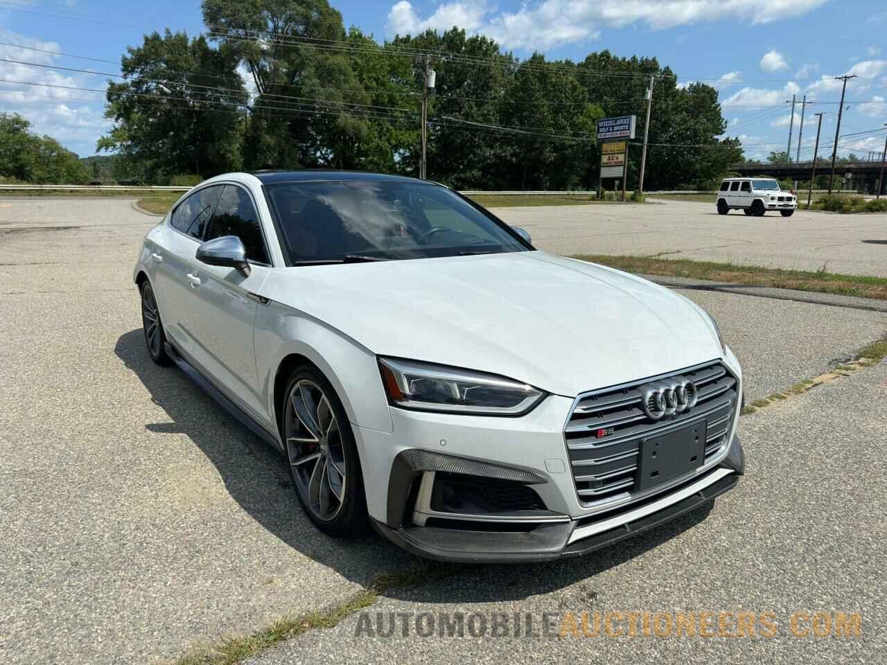 WAUC4CF50JA127877 AUDI S5-RS5 2018