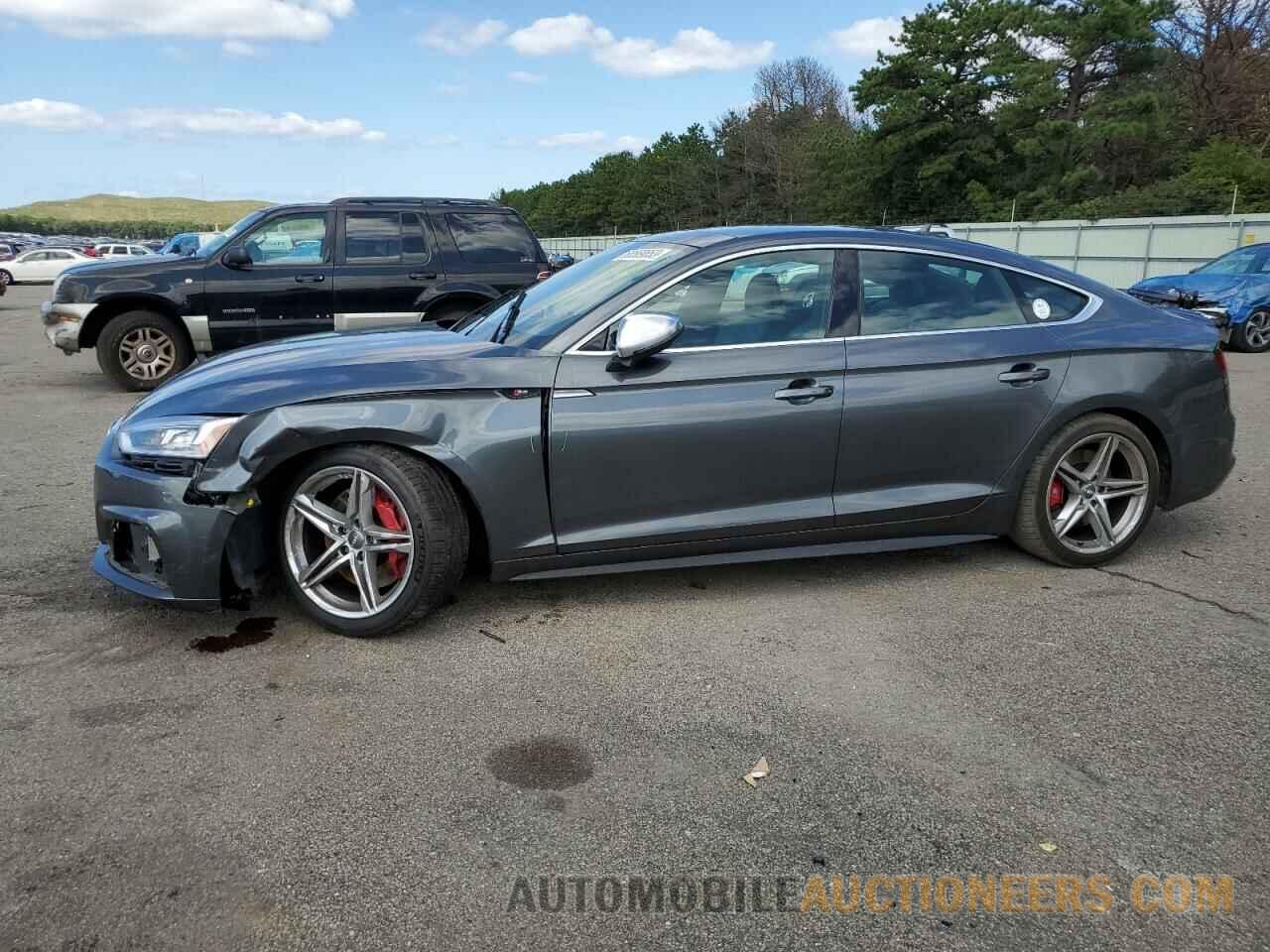 WAUC4CF51JA042465 AUDI S5-RS5 2018