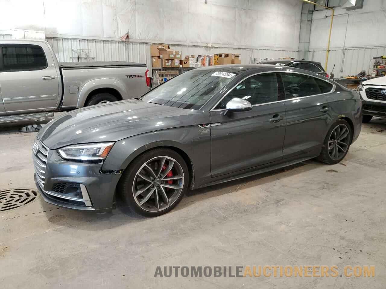 WAUC4CF52JA004033 AUDI S5-RS5 2018