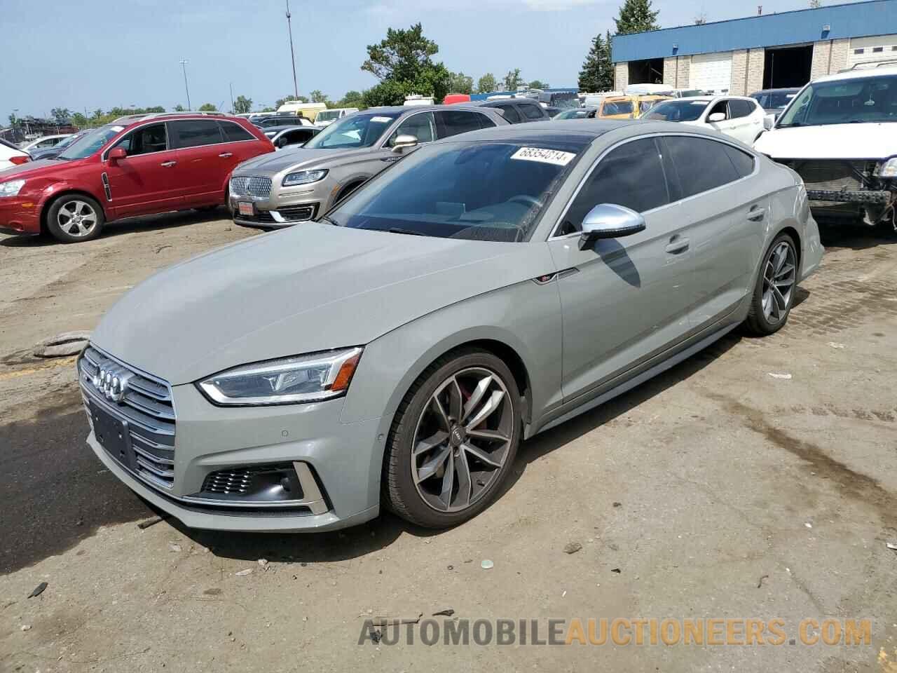 WAUC4CF52KA022632 AUDI S5-RS5 2019