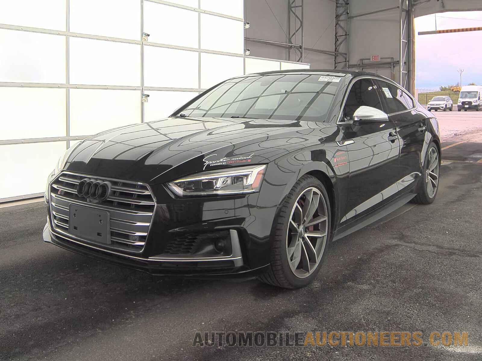 WAUC4CF53JA067285 Audi S5 Sportback 2018