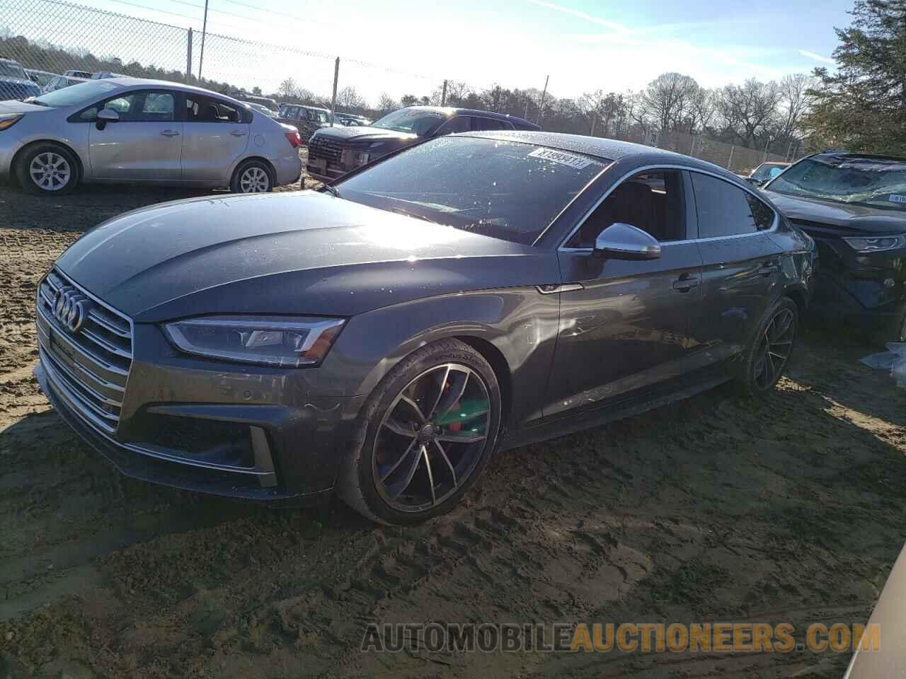 WAUC4CF53JA085575 AUDI S5-RS5 2018