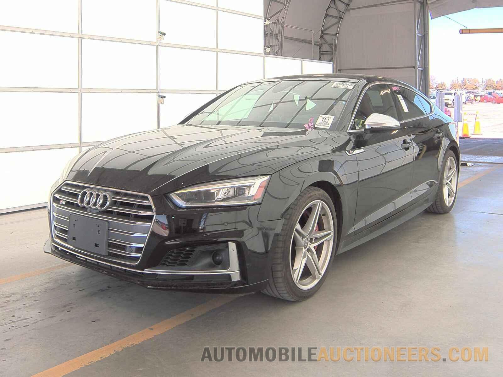 WAUC4CF55JA055638 Audi S5 Sportback 2018