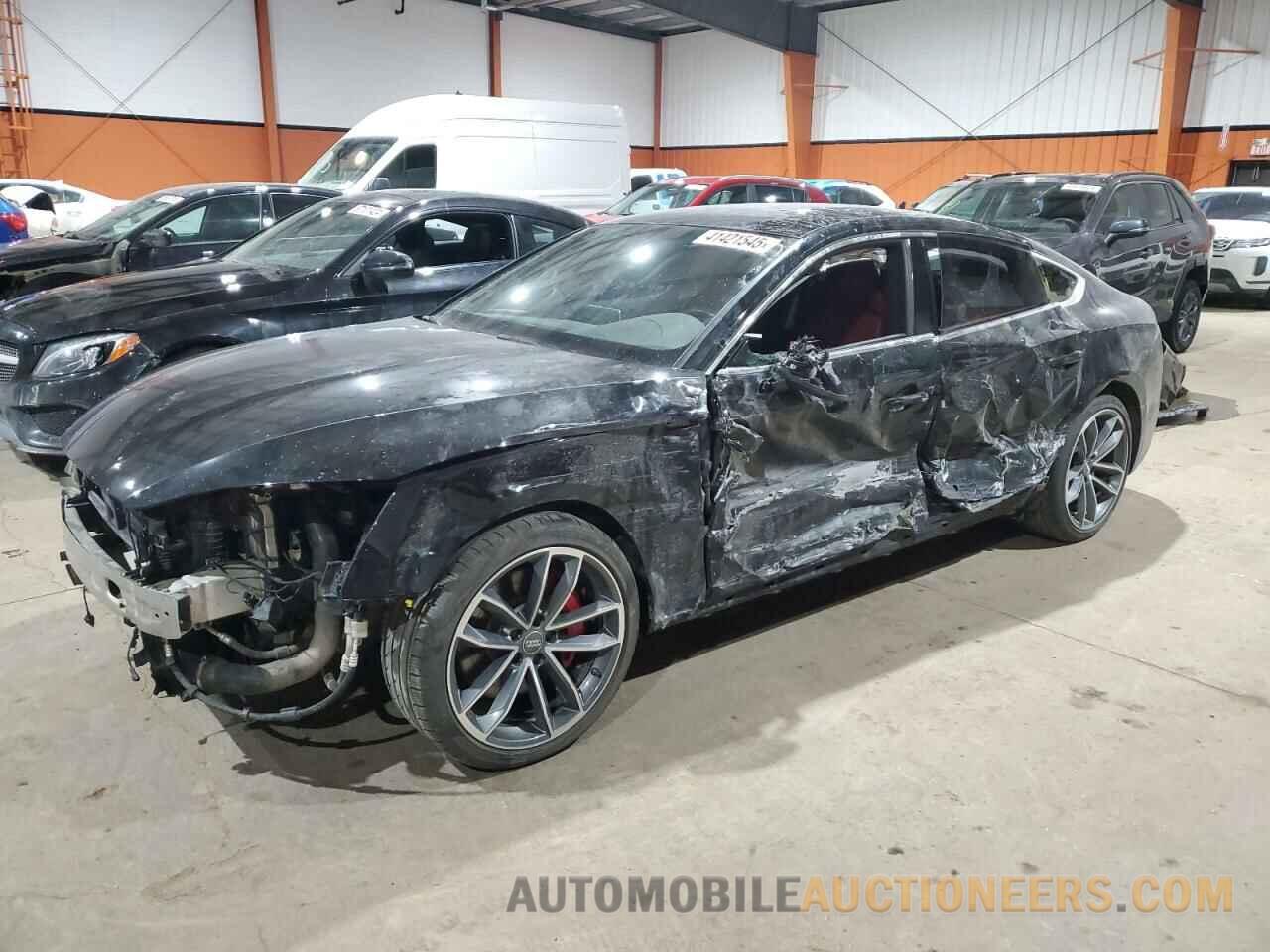 WAUC4CF55KA004156 AUDI S5-RS5 2019