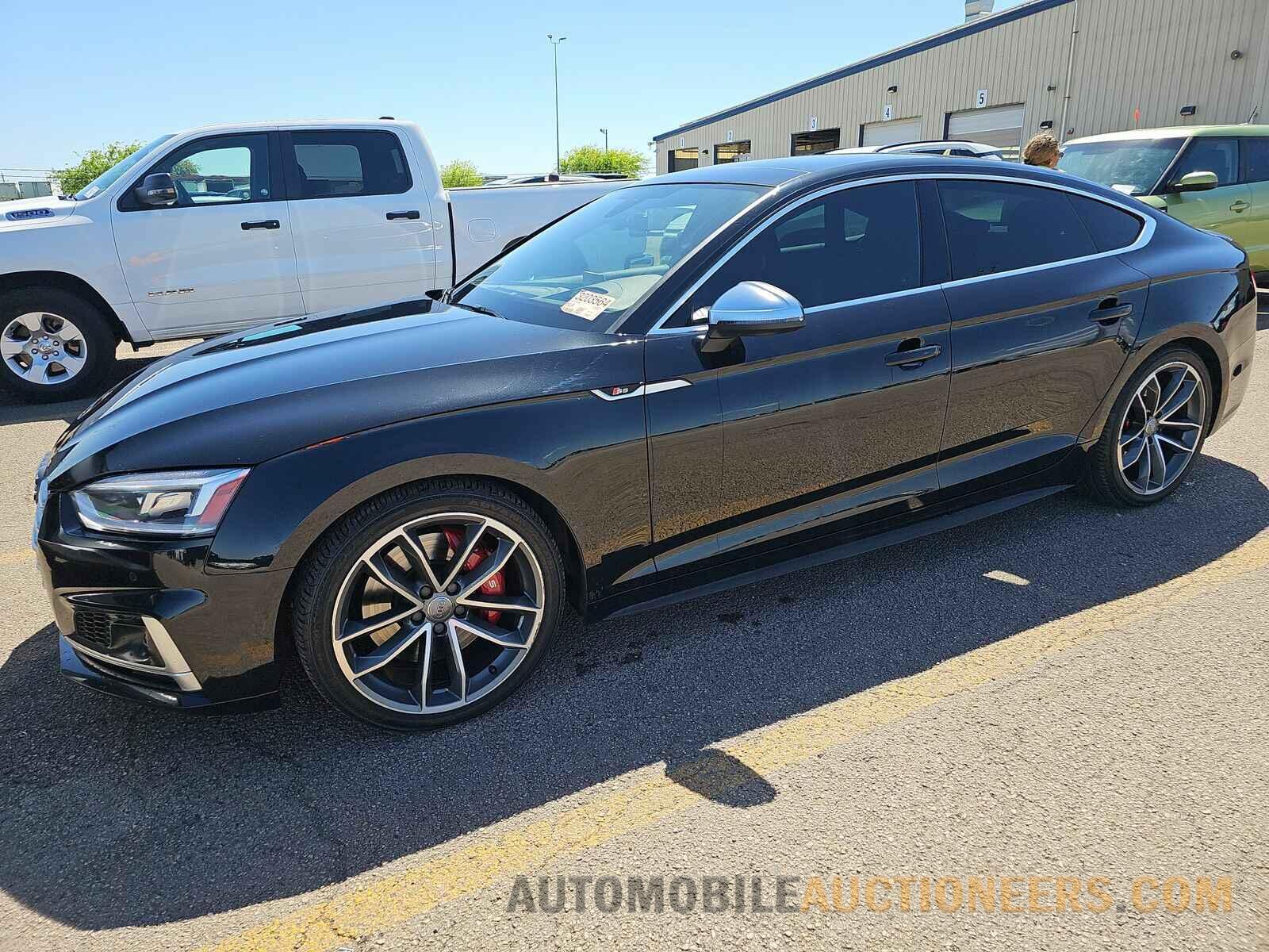 WAUC4CF57JA136396 Audi S5 Sportback 2018