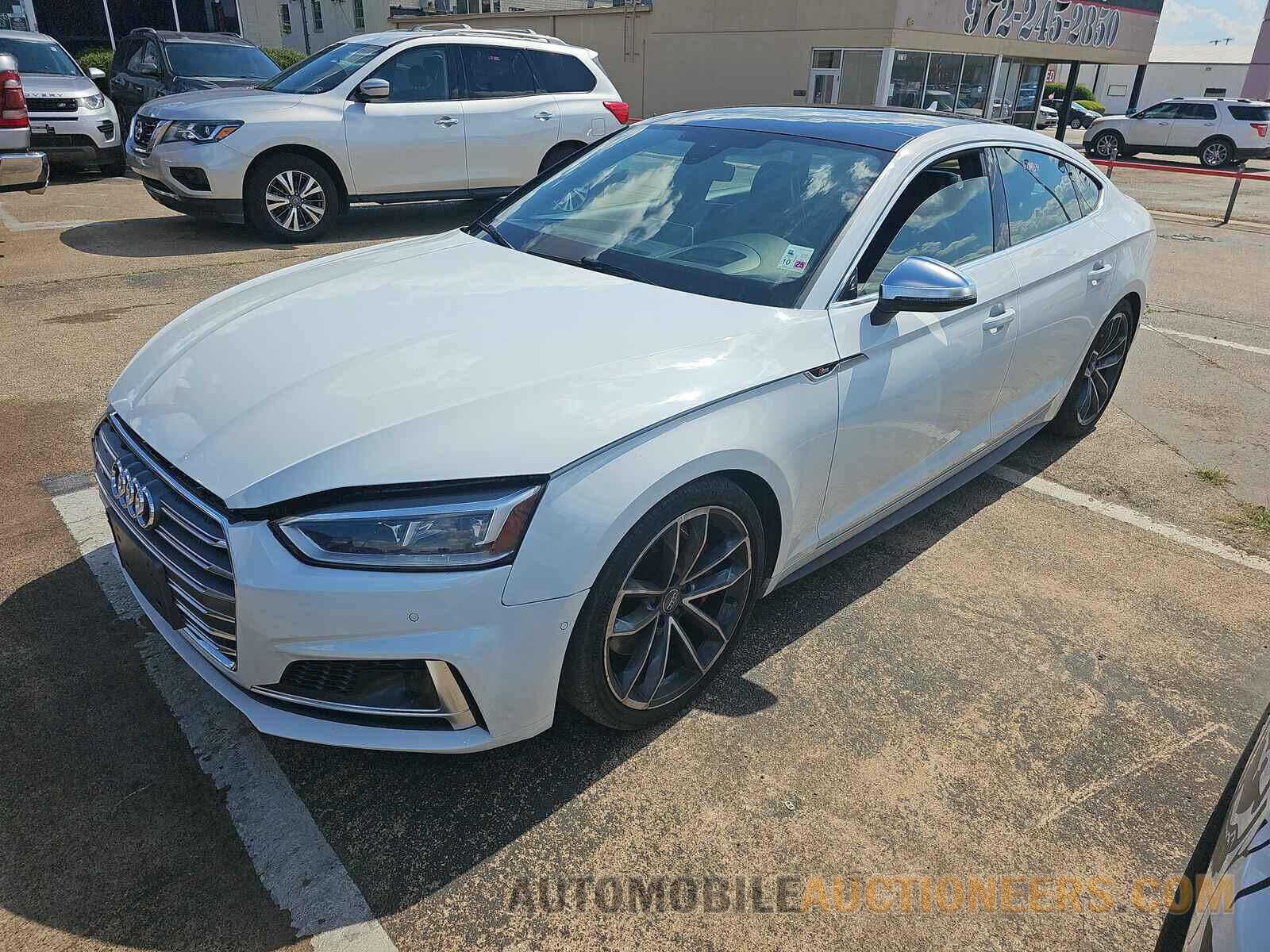 WAUC4CF59KA017492 Audi S5 Sportback 2019