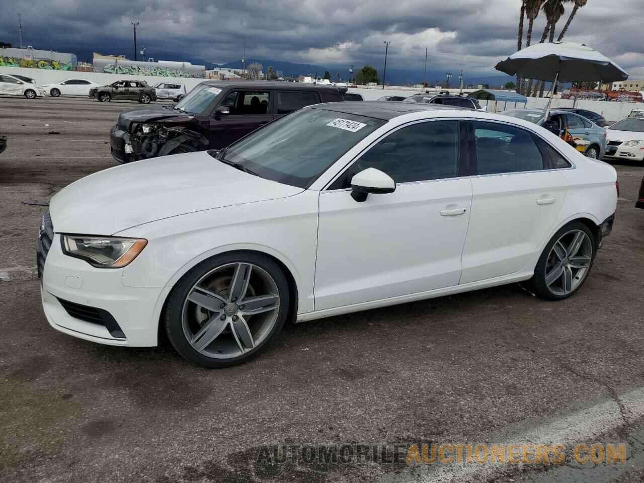 WAUC7GFF1G1018571 AUDI A3 2016