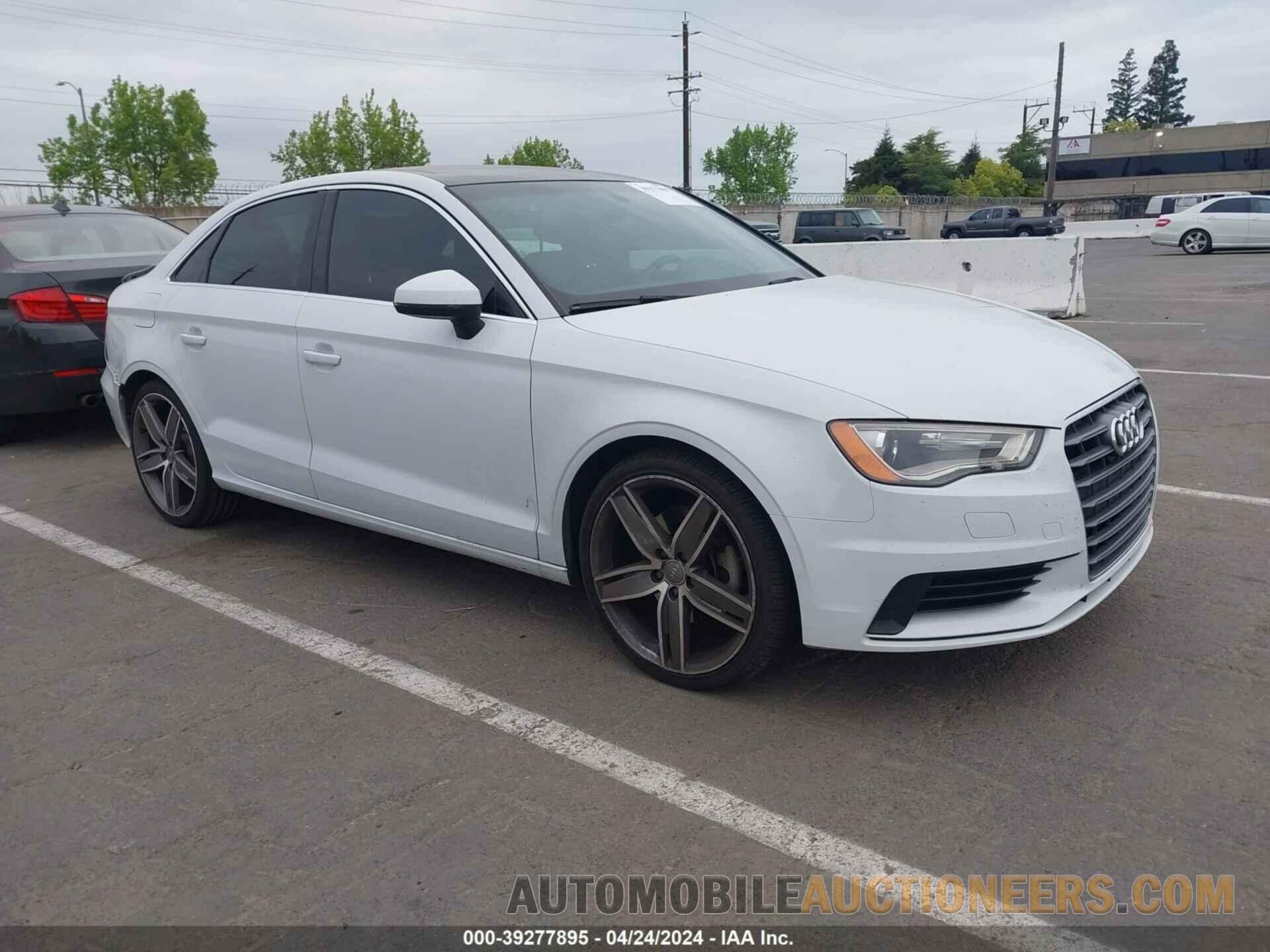 WAUCCGFF8F1030310 AUDI A3 2015