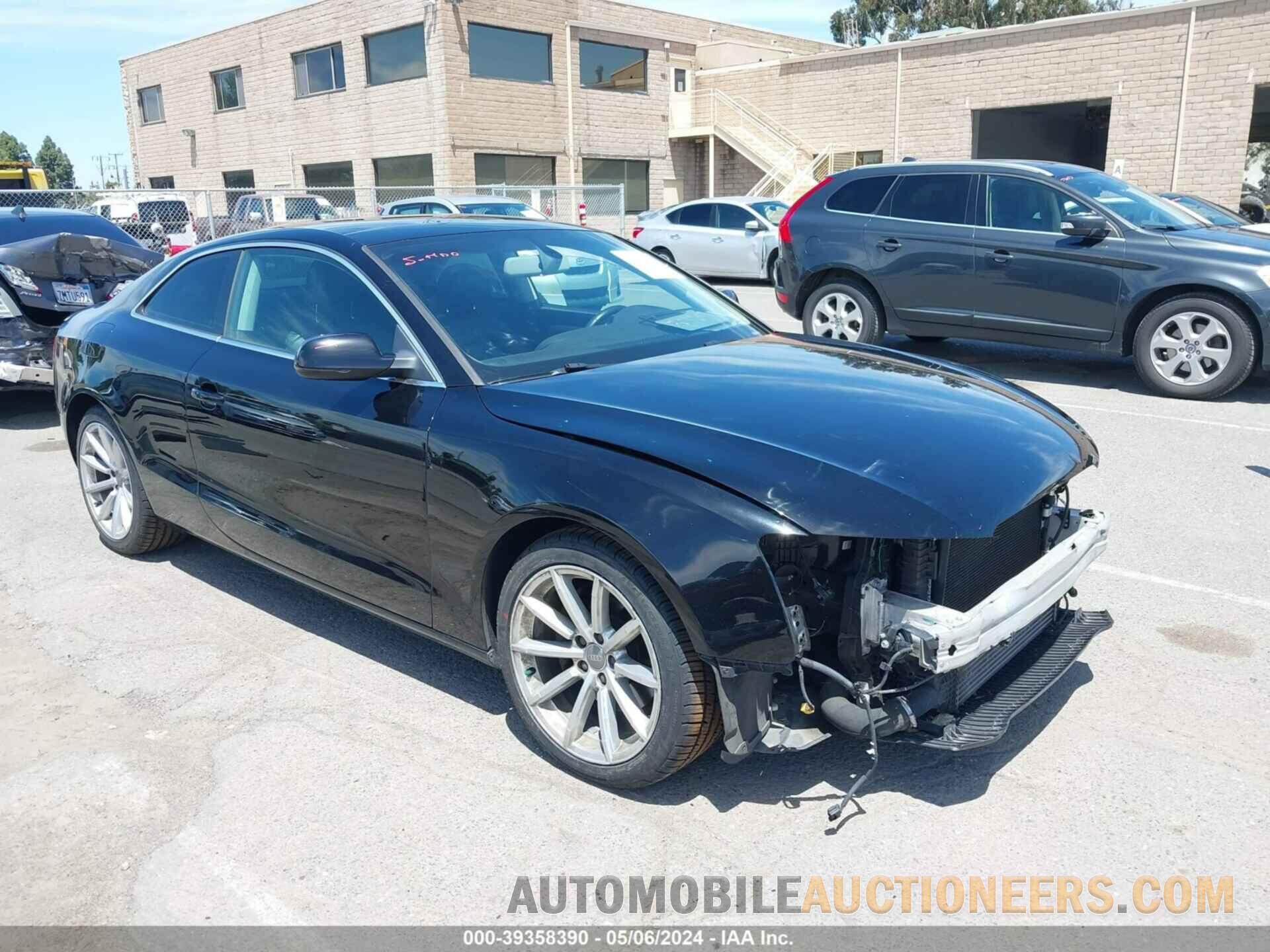 WAUCFAFR8FA018186 AUDI A5 2015