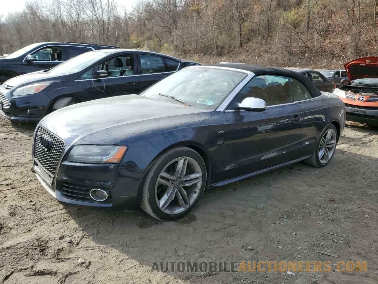 WAUCGAFH7BN008756 AUDI S5-RS5 2011